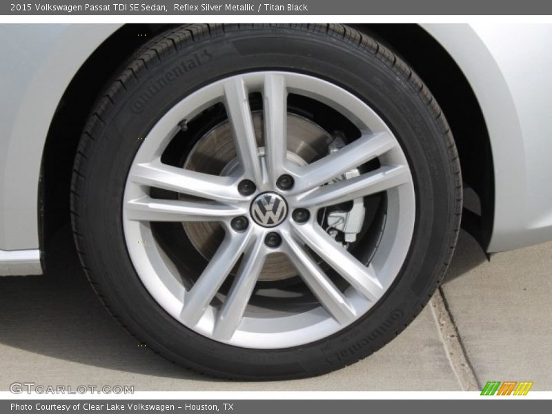 Reflex Silver Metallic / Titan Black 2015 Volkswagen Passat TDI SE Sedan