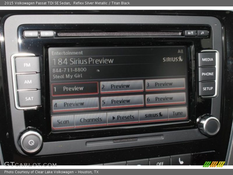 Reflex Silver Metallic / Titan Black 2015 Volkswagen Passat TDI SE Sedan