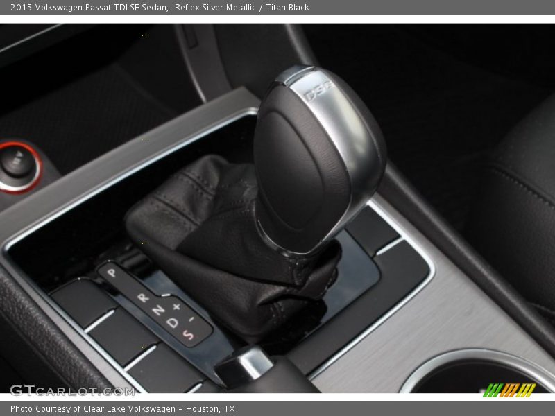 Reflex Silver Metallic / Titan Black 2015 Volkswagen Passat TDI SE Sedan