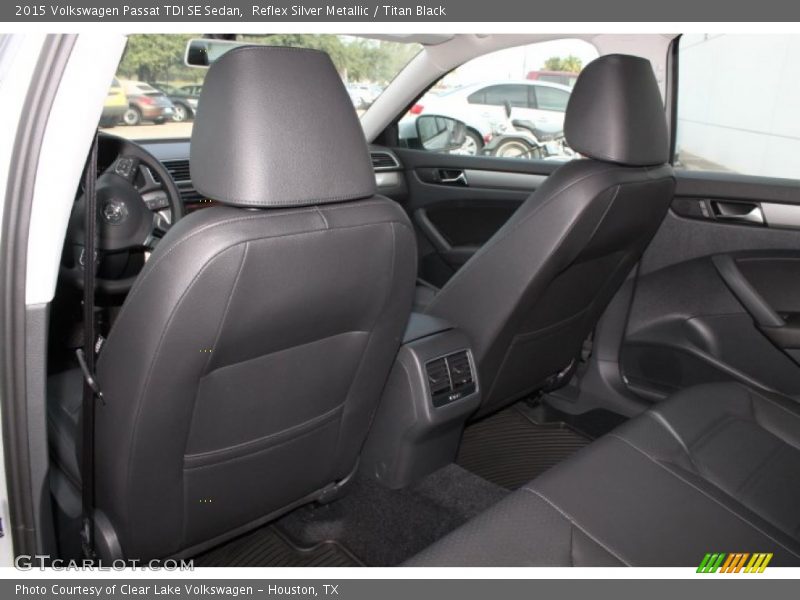 Reflex Silver Metallic / Titan Black 2015 Volkswagen Passat TDI SE Sedan