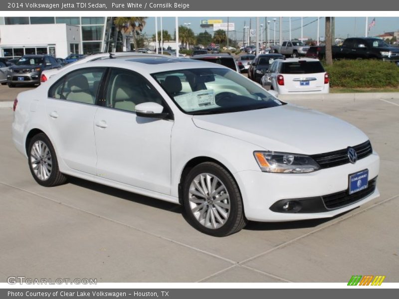 Pure White / Cornsilk Beige 2014 Volkswagen Jetta TDI Sedan