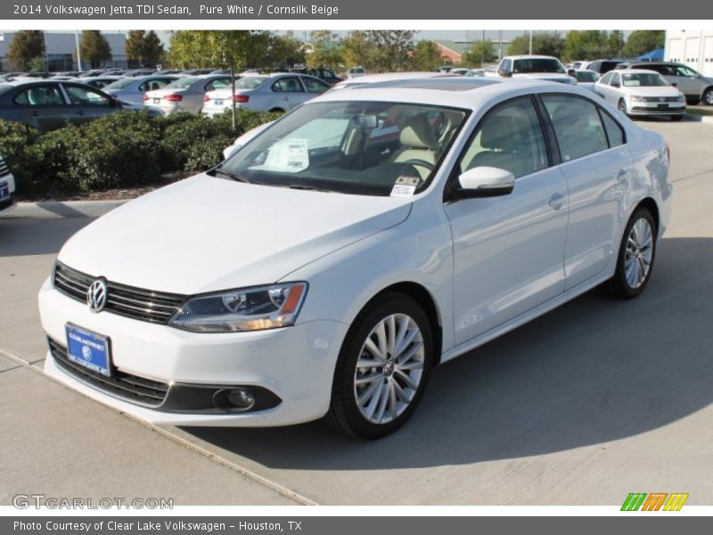 Pure White / Cornsilk Beige 2014 Volkswagen Jetta TDI Sedan