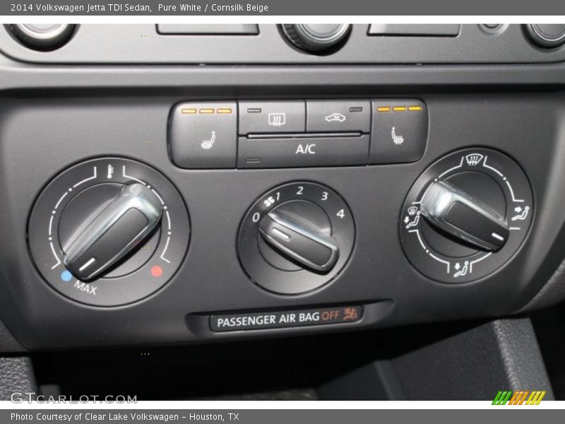 Pure White / Cornsilk Beige 2014 Volkswagen Jetta TDI Sedan