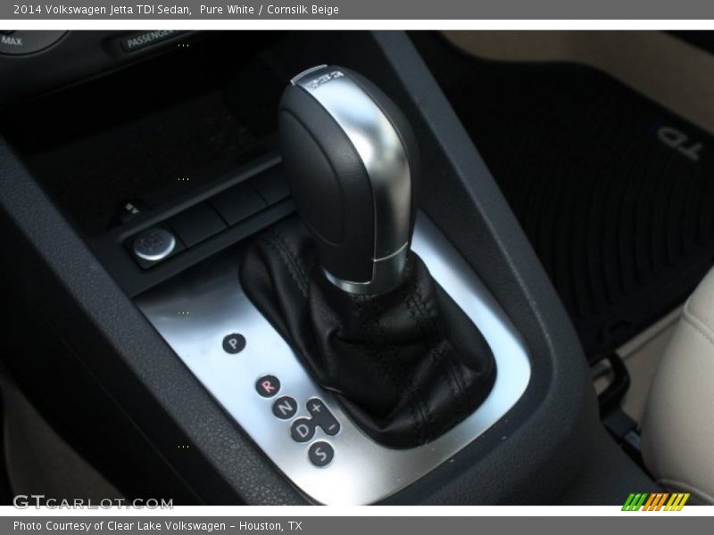 Pure White / Cornsilk Beige 2014 Volkswagen Jetta TDI Sedan