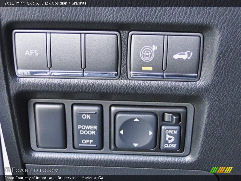 Controls of 2011 QX 56