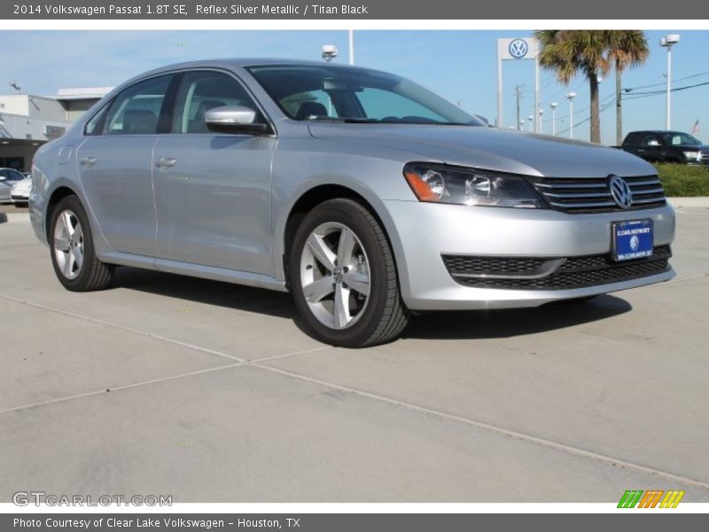 Reflex Silver Metallic / Titan Black 2014 Volkswagen Passat 1.8T SE