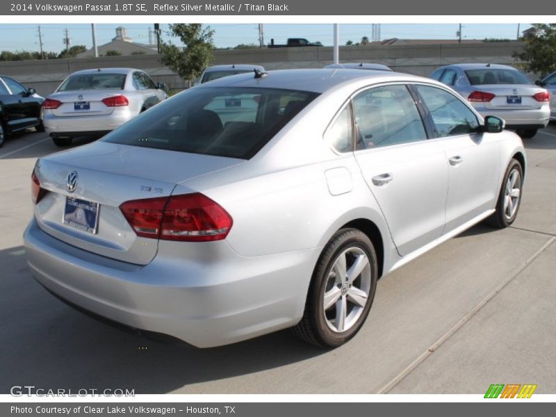 Reflex Silver Metallic / Titan Black 2014 Volkswagen Passat 1.8T SE
