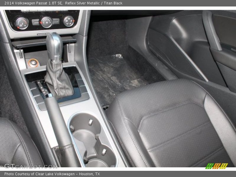Reflex Silver Metallic / Titan Black 2014 Volkswagen Passat 1.8T SE