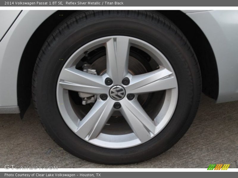 Reflex Silver Metallic / Titan Black 2014 Volkswagen Passat 1.8T SE