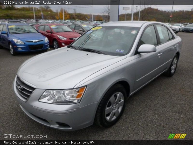 Radiant Silver / Gray 2010 Hyundai Sonata GLS