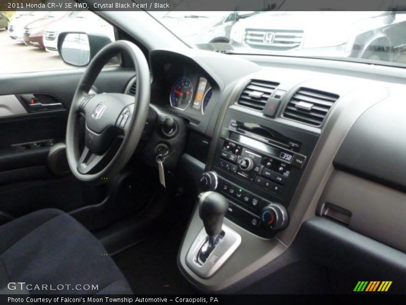 Crystal Black Pearl / Black 2011 Honda CR-V SE 4WD