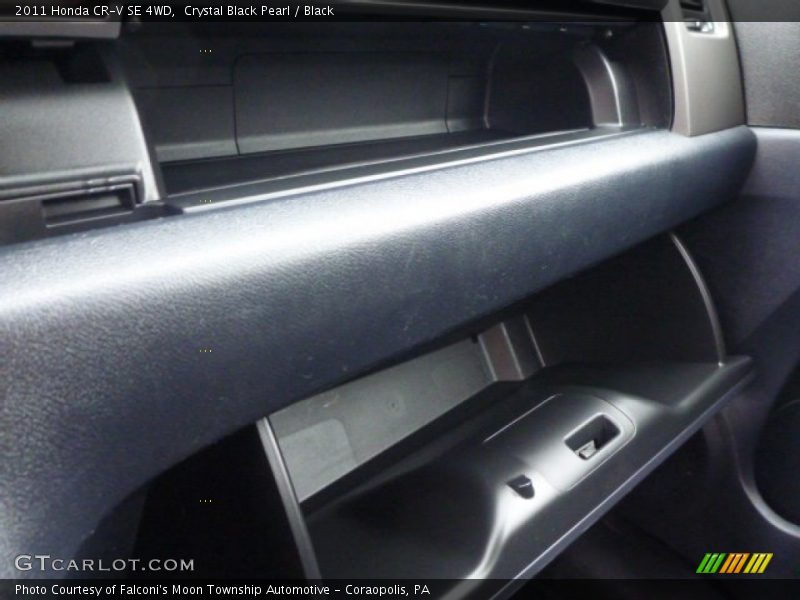 Crystal Black Pearl / Black 2011 Honda CR-V SE 4WD