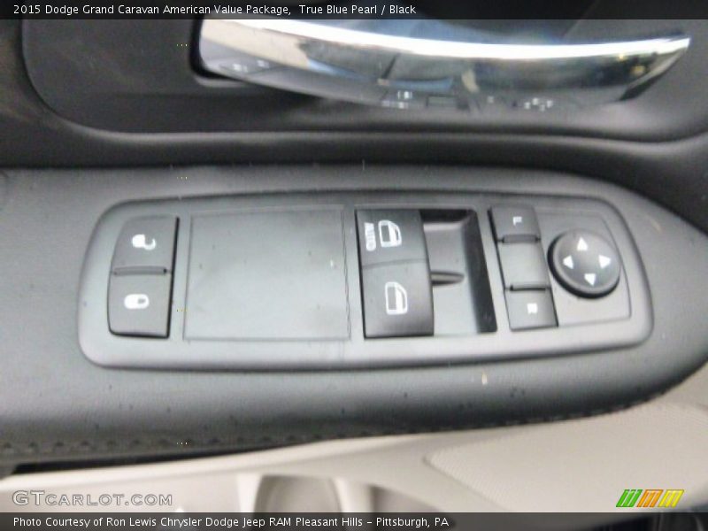 True Blue Pearl / Black 2015 Dodge Grand Caravan American Value Package