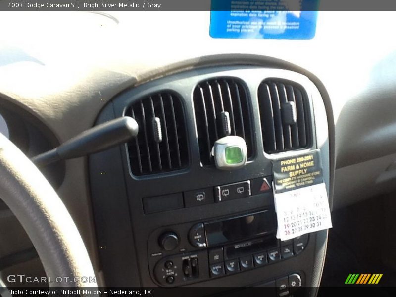 Bright Silver Metallic / Gray 2003 Dodge Caravan SE