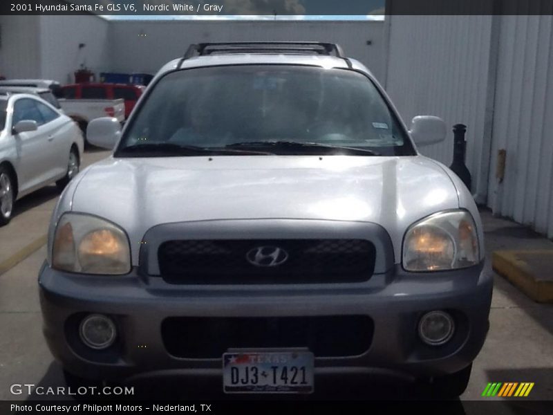 Nordic White / Gray 2001 Hyundai Santa Fe GLS V6