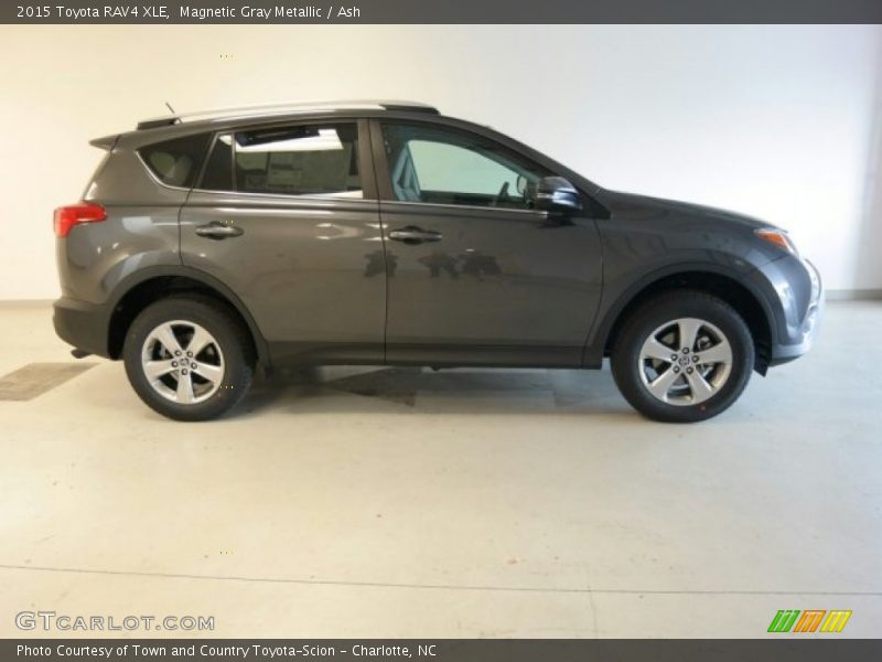 Magnetic Gray Metallic / Ash 2015 Toyota RAV4 XLE