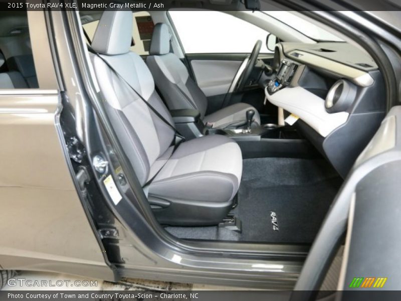Magnetic Gray Metallic / Ash 2015 Toyota RAV4 XLE