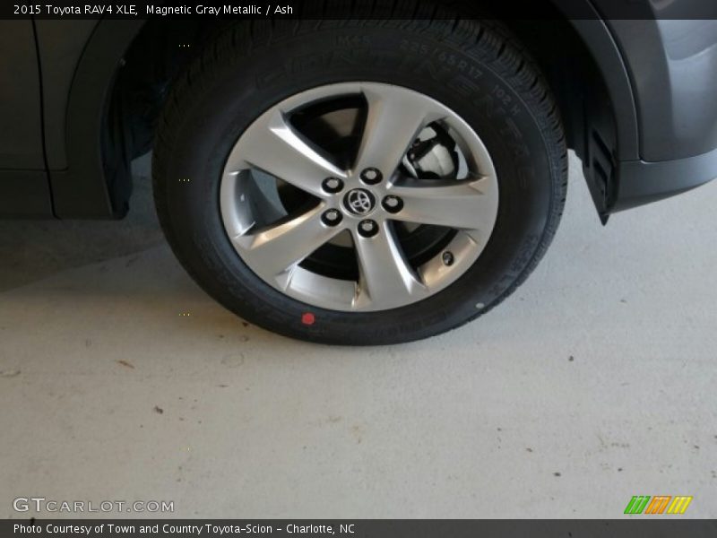 Magnetic Gray Metallic / Ash 2015 Toyota RAV4 XLE