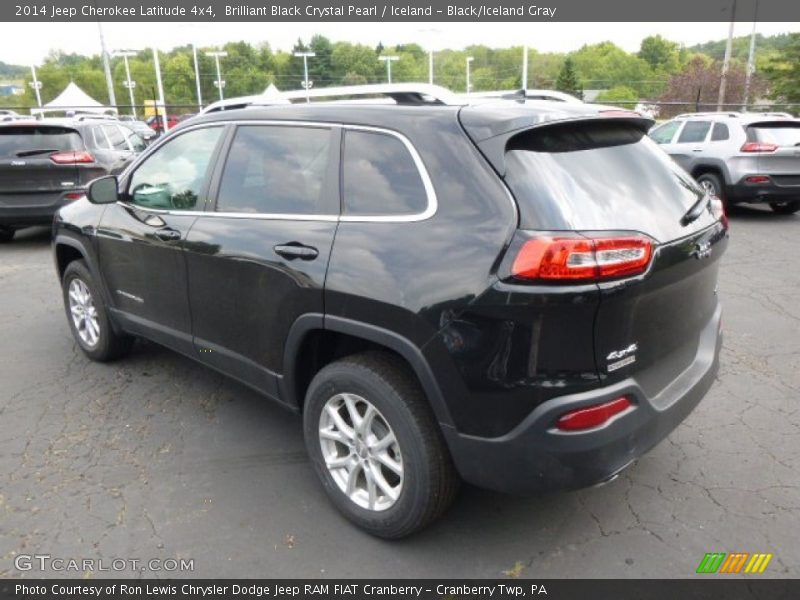 Brilliant Black Crystal Pearl / Iceland - Black/Iceland Gray 2014 Jeep Cherokee Latitude 4x4