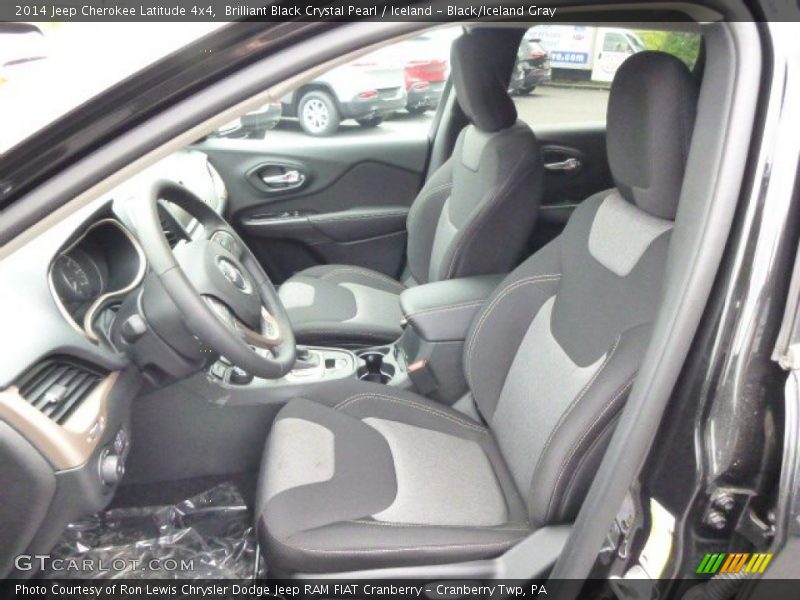 Brilliant Black Crystal Pearl / Iceland - Black/Iceland Gray 2014 Jeep Cherokee Latitude 4x4