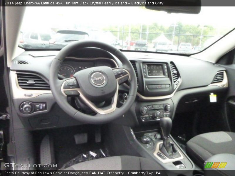 Brilliant Black Crystal Pearl / Iceland - Black/Iceland Gray 2014 Jeep Cherokee Latitude 4x4