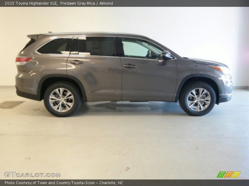 Predawn Gray Mica / Almond 2015 Toyota Highlander XLE
