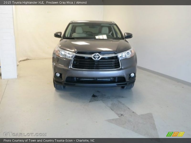 Predawn Gray Mica / Almond 2015 Toyota Highlander XLE