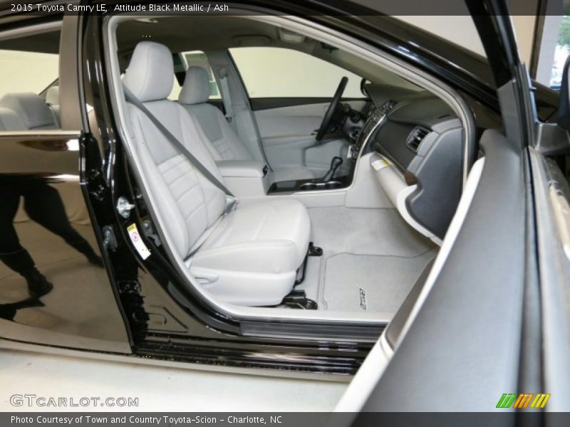 Attitude Black Metallic / Ash 2015 Toyota Camry LE