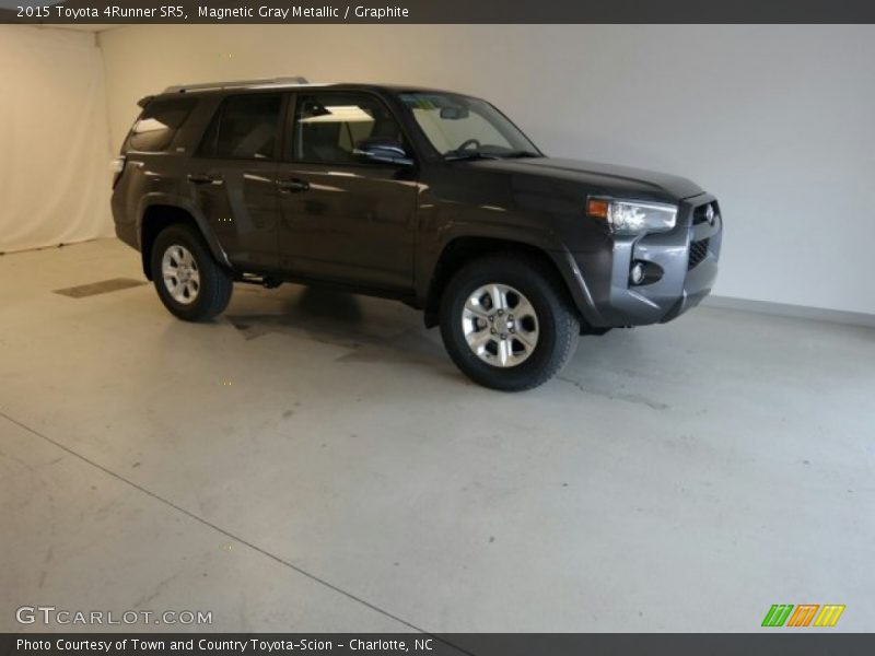 Magnetic Gray Metallic / Graphite 2015 Toyota 4Runner SR5