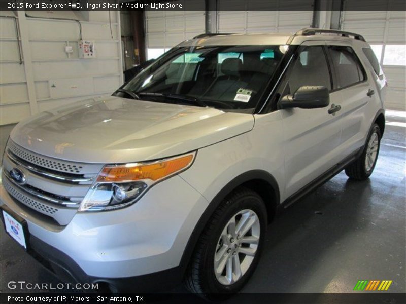Ingot Silver / Medium Light Stone 2015 Ford Explorer FWD