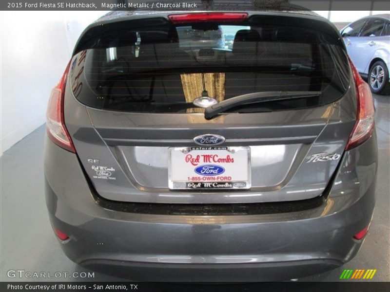 Magnetic Metallic / Charcoal Black 2015 Ford Fiesta SE Hatchback