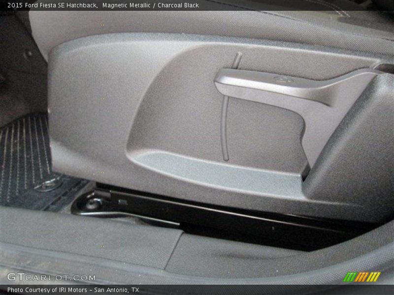Magnetic Metallic / Charcoal Black 2015 Ford Fiesta SE Hatchback