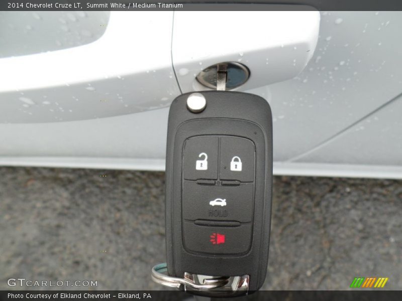 Summit White / Medium Titanium 2014 Chevrolet Cruze LT