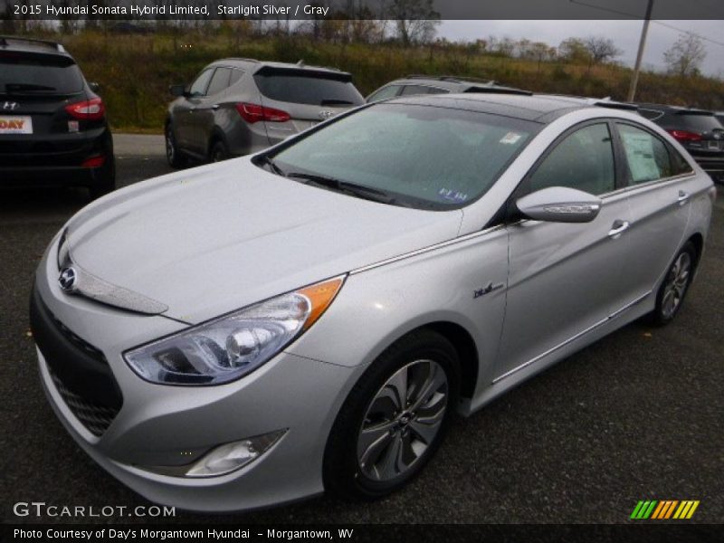 Front 3/4 View of 2015 Sonata Hybrid Limited