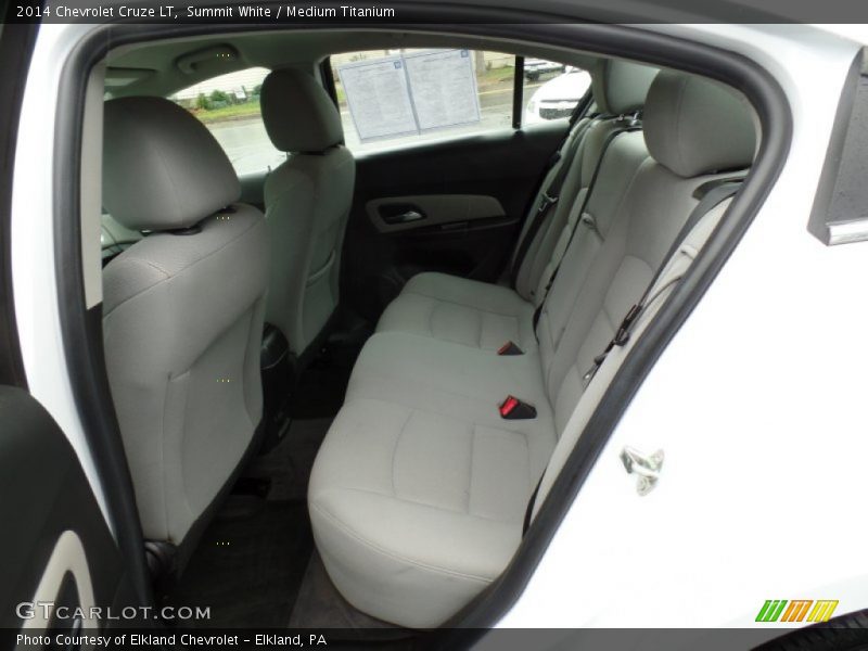 Summit White / Medium Titanium 2014 Chevrolet Cruze LT