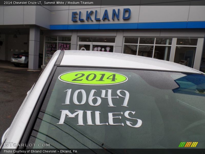 Summit White / Medium Titanium 2014 Chevrolet Cruze LT