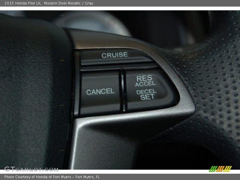 Modern Steel Metallic / Gray 2015 Honda Pilot LX