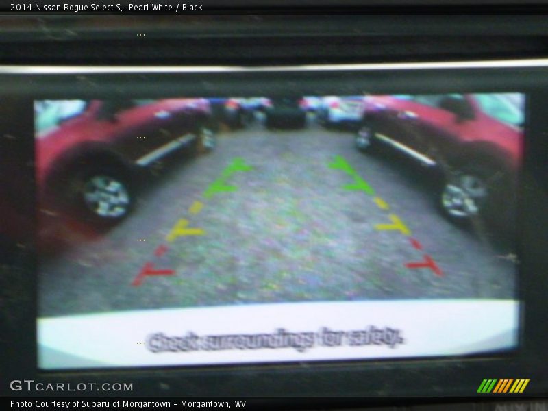 Pearl White / Black 2014 Nissan Rogue Select S