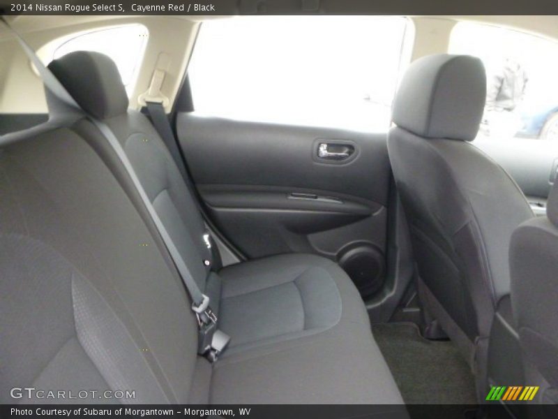 Cayenne Red / Black 2014 Nissan Rogue Select S