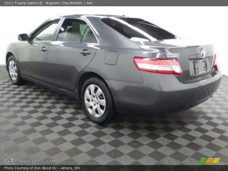 Magnetic Gray Metallic / Ash 2011 Toyota Camry LE