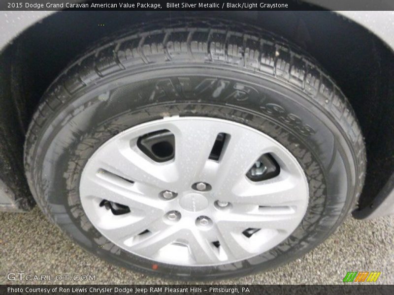 Billet Silver Metallic / Black/Light Graystone 2015 Dodge Grand Caravan American Value Package