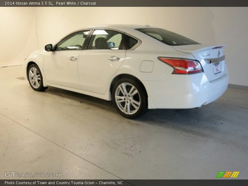 Pearl White / Charcoal 2014 Nissan Altima 3.5 SL