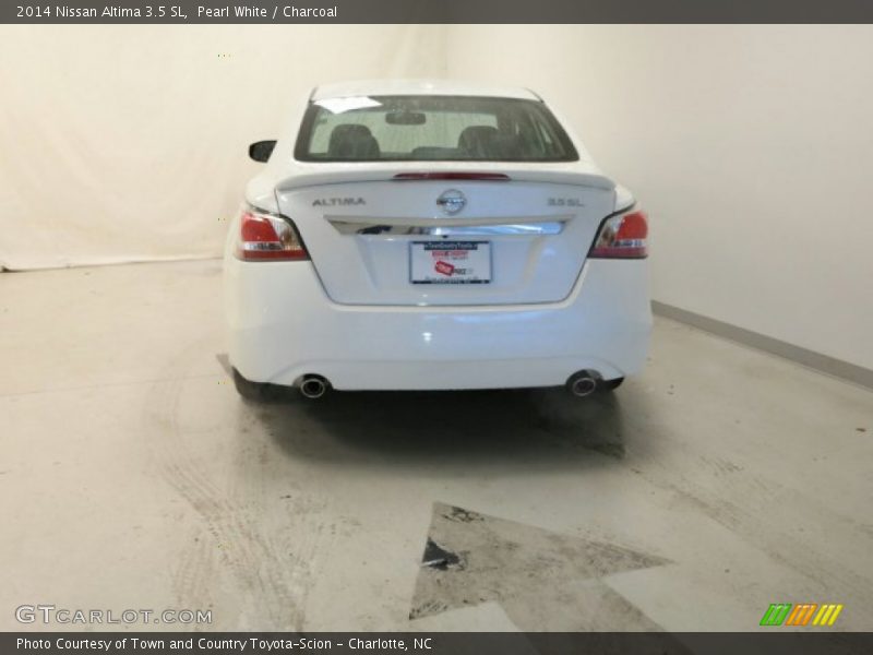 Pearl White / Charcoal 2014 Nissan Altima 3.5 SL