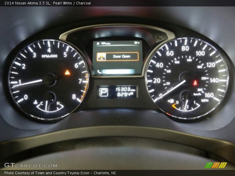 Pearl White / Charcoal 2014 Nissan Altima 3.5 SL