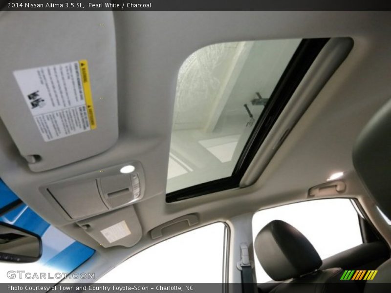 Pearl White / Charcoal 2014 Nissan Altima 3.5 SL