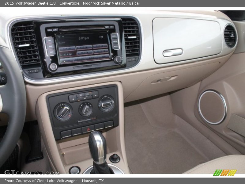 Moonrock Silver Metallic / Beige 2015 Volkswagen Beetle 1.8T Convertible