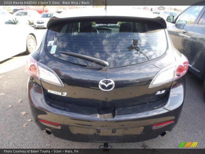 Black Mica / Black 2010 Mazda MAZDA3 s Sport 5 Door