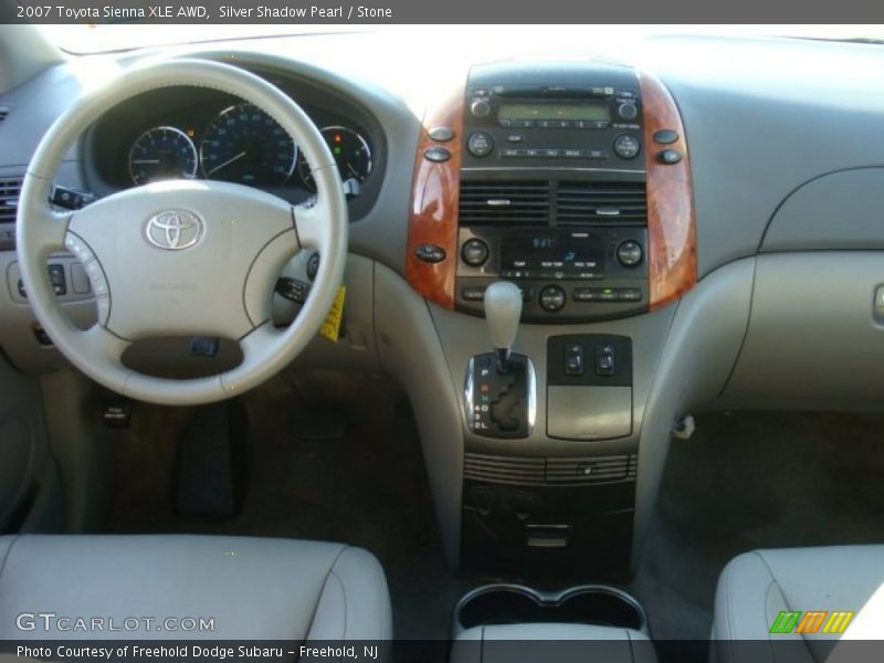 Silver Shadow Pearl / Stone 2007 Toyota Sienna XLE AWD