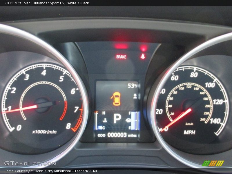 White / Black 2015 Mitsubishi Outlander Sport ES