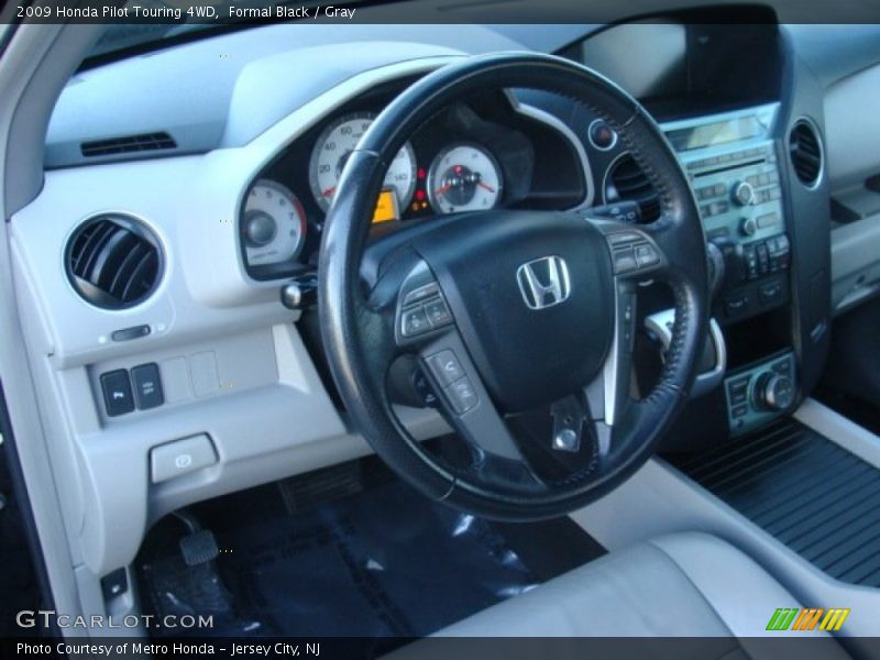 Formal Black / Gray 2009 Honda Pilot Touring 4WD